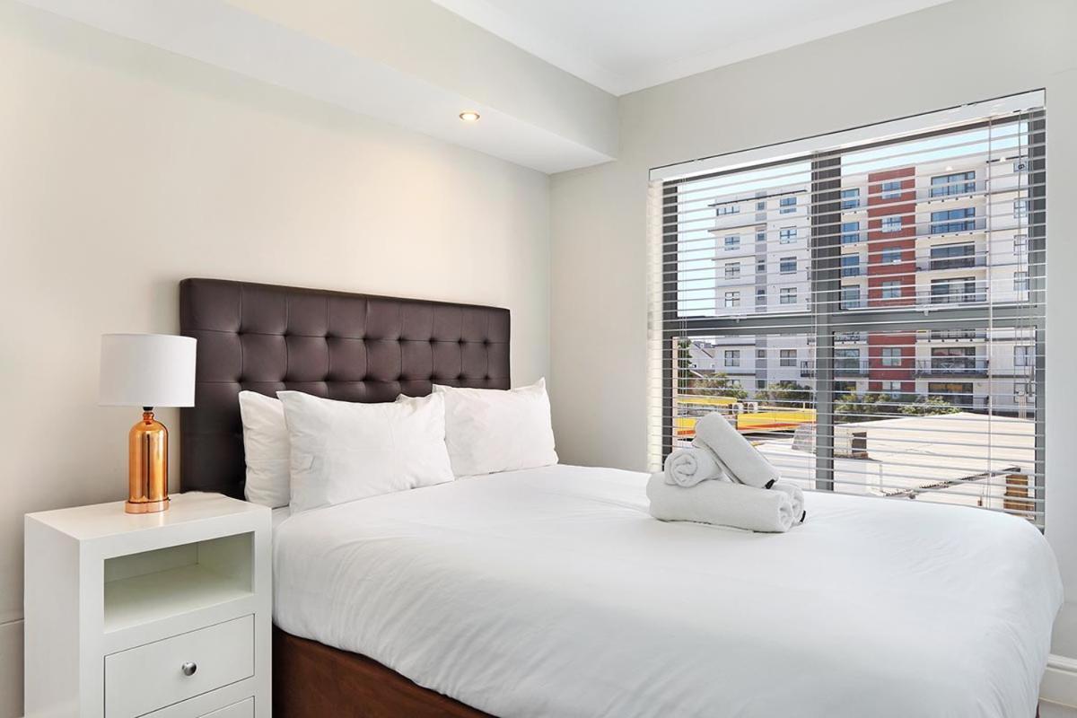 The Paragon 317 By Hostagents Cape Town Bagian luar foto
