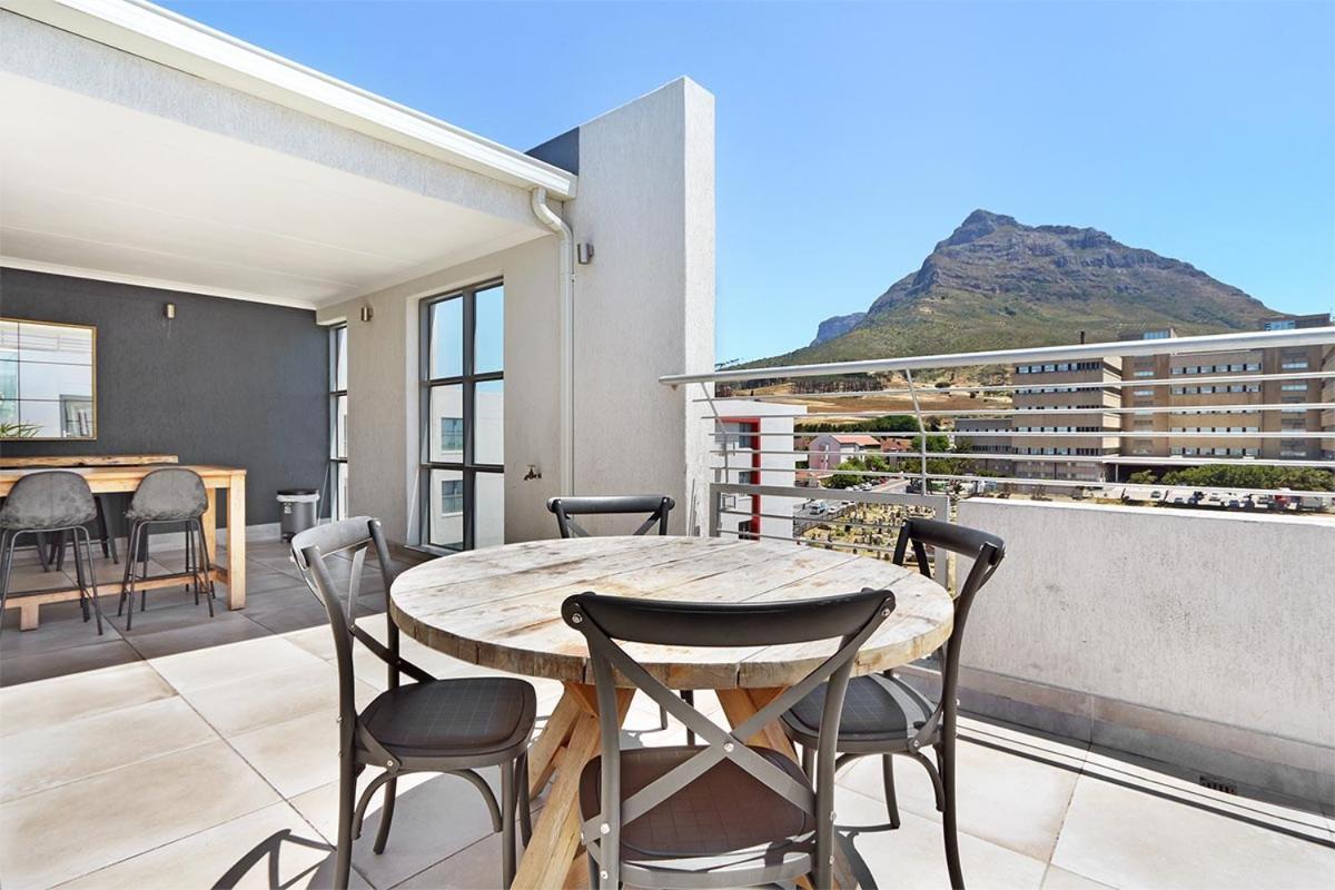 The Paragon 317 By Hostagents Cape Town Bagian luar foto
